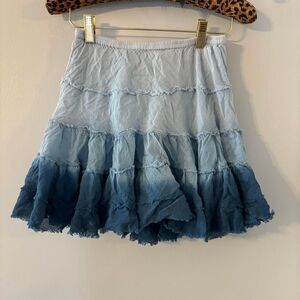 Vintage Sauci Women's Blue Ombre Ruffled Mini Skirt